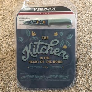 NEW! Cutting Mat and Pairing Knife Set 10in x 14in